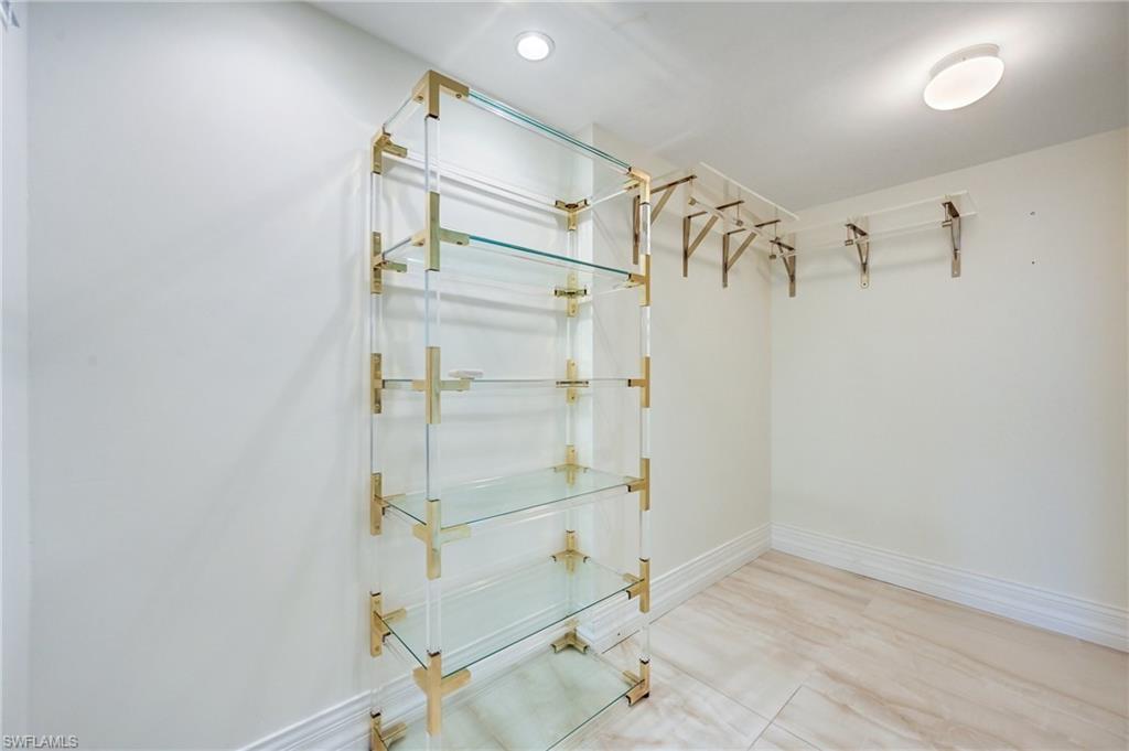 6361 Pelican Bay BLVD 202 photo 23