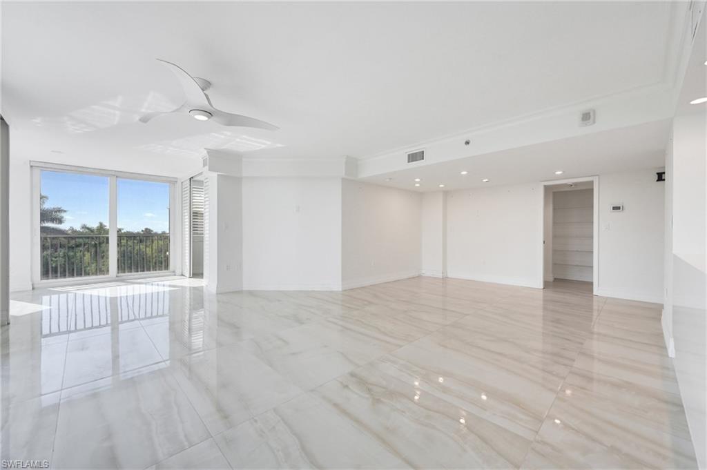 6361 Pelican Bay BLVD 202 photo 6