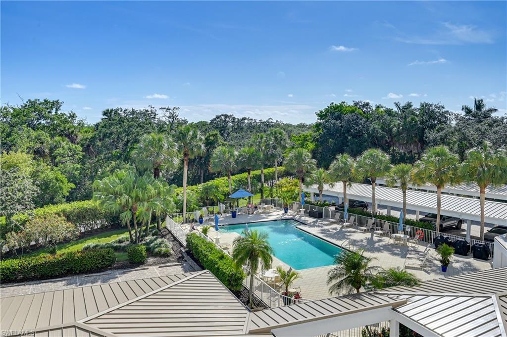 6361 Pelican Bay BLVD 202 photo 9