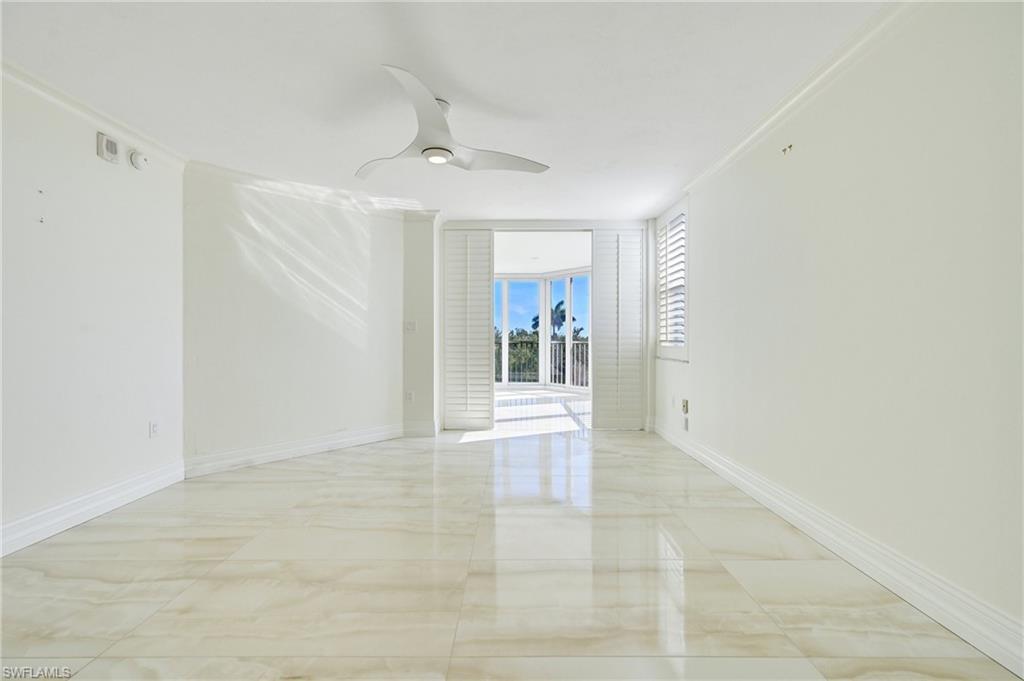 6361 Pelican Bay BLVD 202 photo 19
