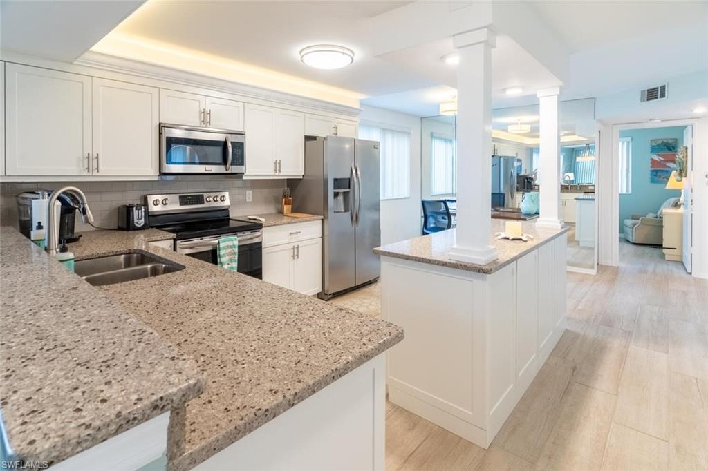 270 Naples Cove DR 3506 photo 9