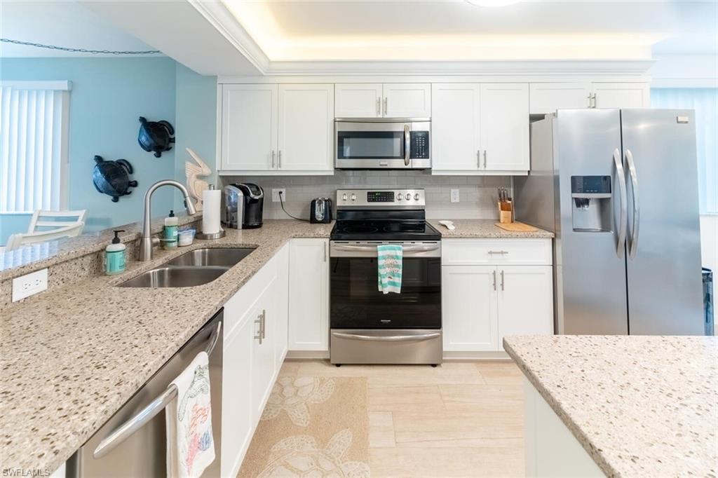 270 Naples Cove DR 3506 photo 8