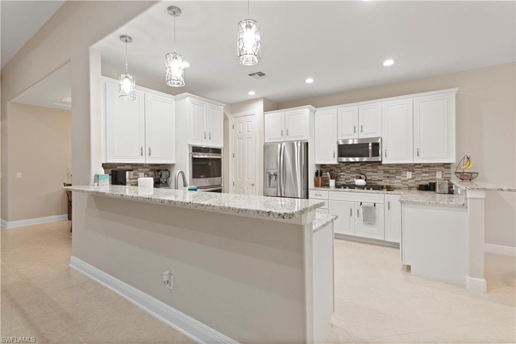 8792 Largo Mar DR