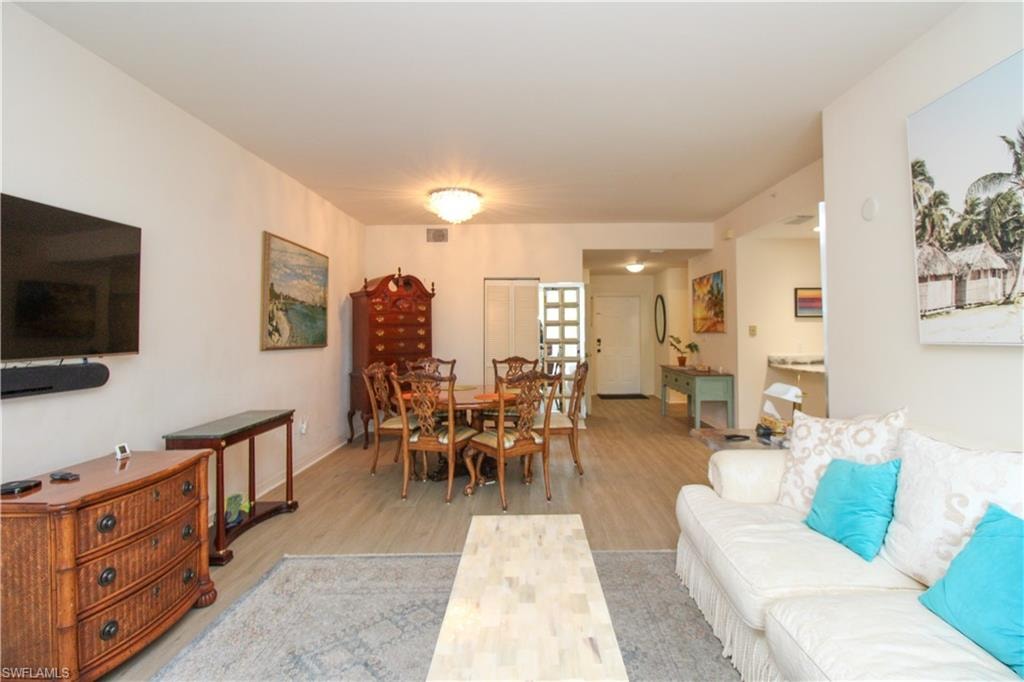 519 Roma CT 3206 photo 27