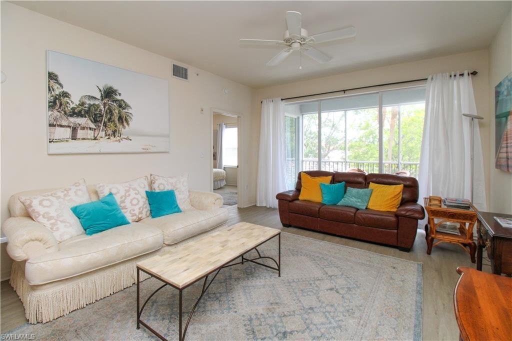 519 Roma CT 3206