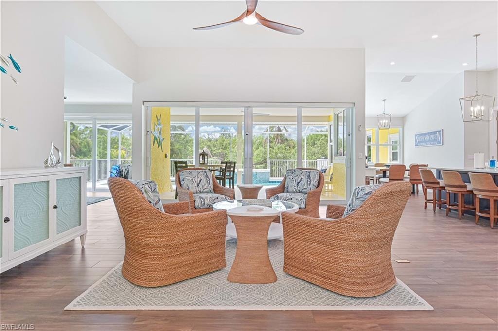 335 Cowry CT