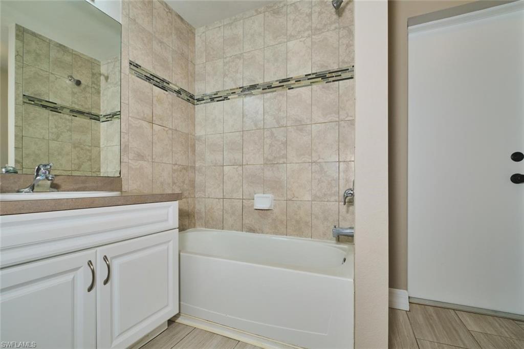 235 SW 12th ST photo 26