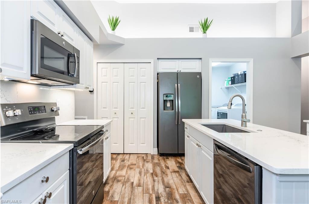 7653 Citrus Hill LN photo 14