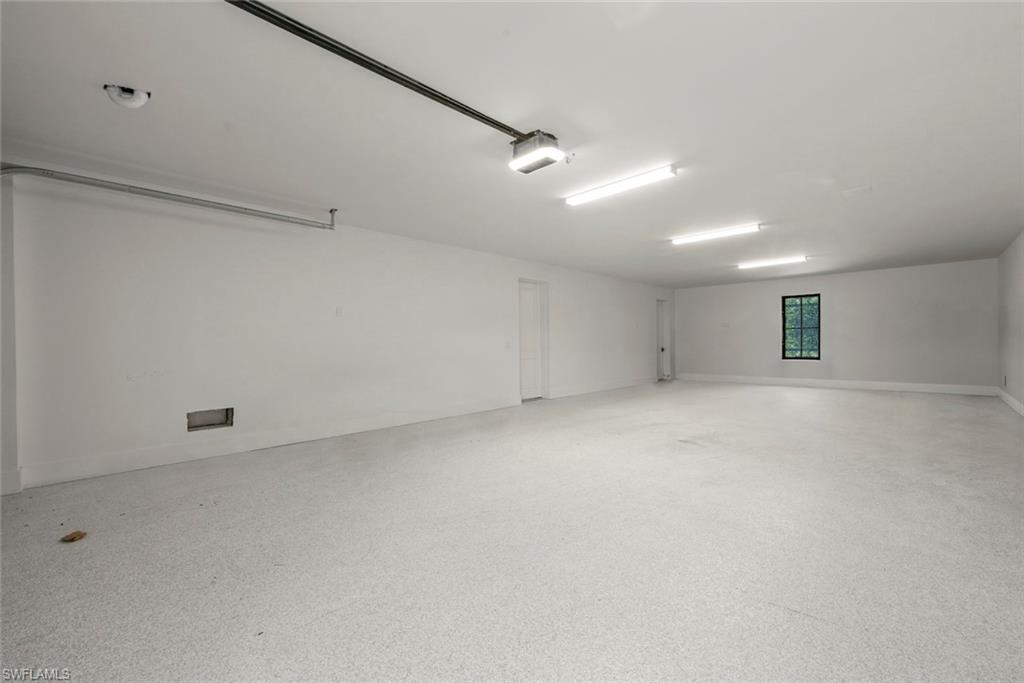 4-car garage