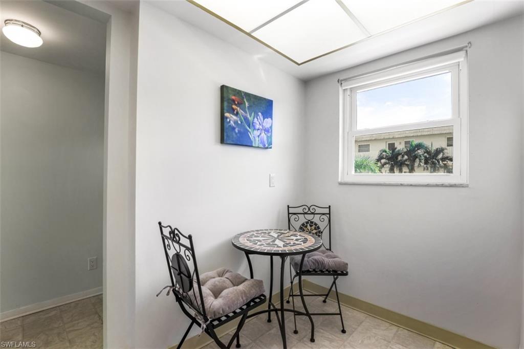 Sitting room featuring light tile patterned floors