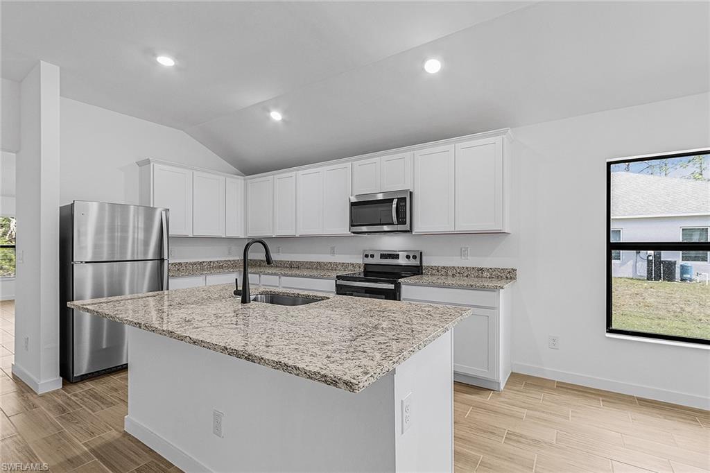 735 La Plata AVE photo 8