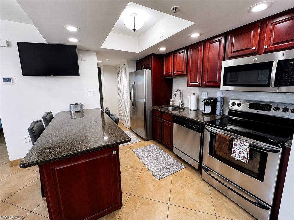 7390 Estero Blvd 203B