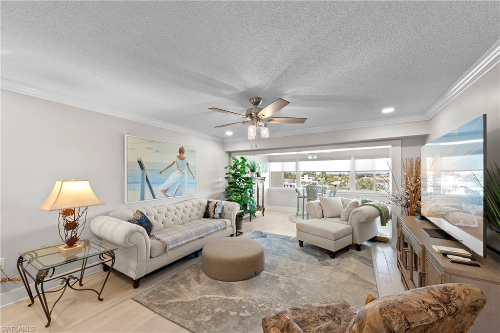 4309 Mariner WAY 405