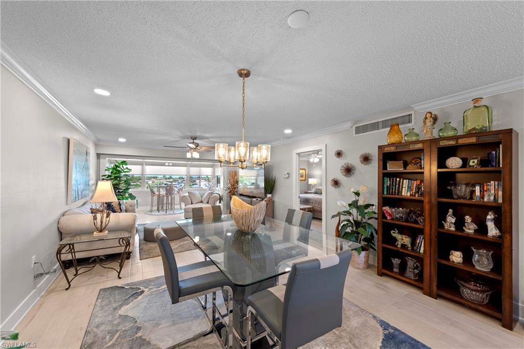 4309 Mariner WAY 405 photo 9