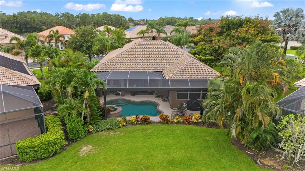 Birds eye view of property