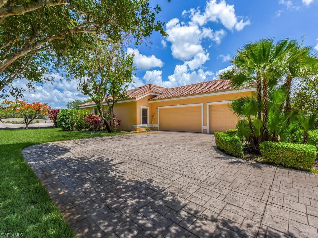 Side Facing Garage