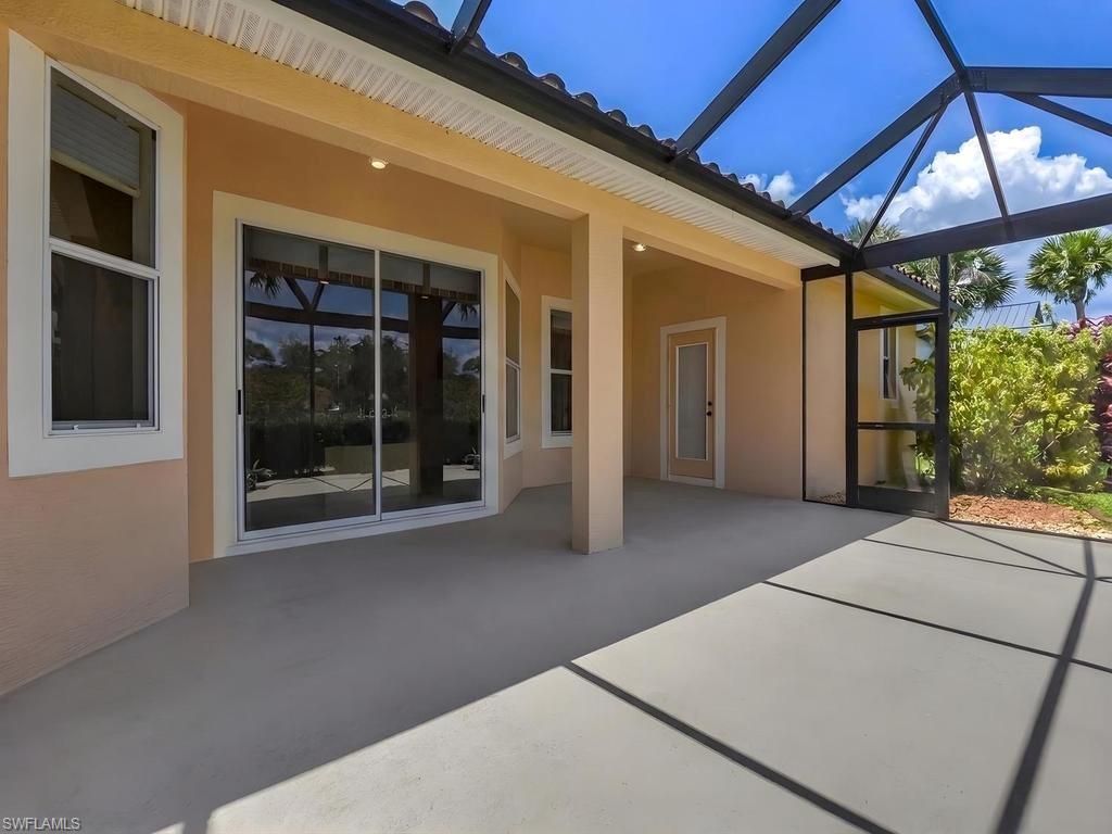 Spacious Lanai
