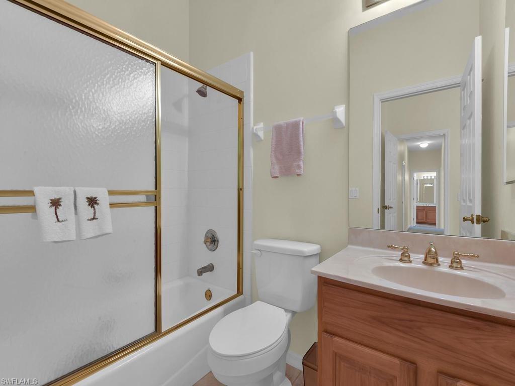 Guest Suite Bath