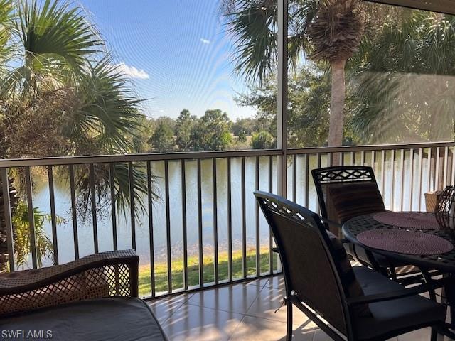Screened Lanai w/Lake view