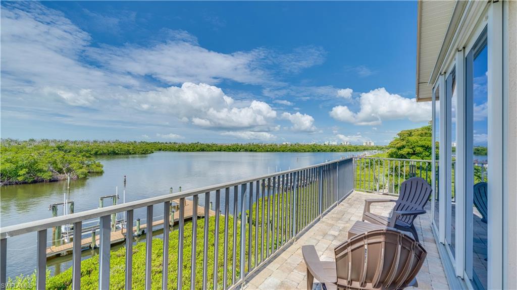 3rd floor balcony