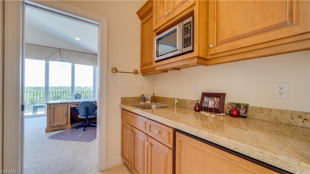 3rd floor kitchenette