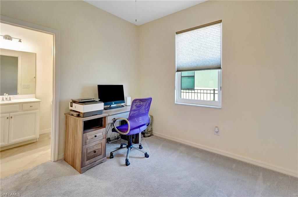 Guest Suite with private bathroom