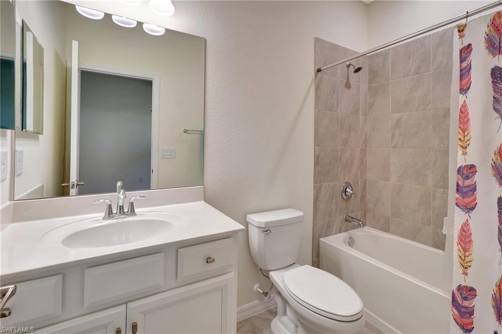 En Suite bathroom in Guest Suite