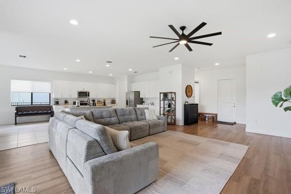 5156 Julienne RD photo 6