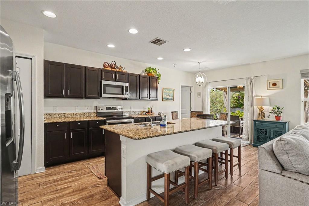 1810 NW 13th ST