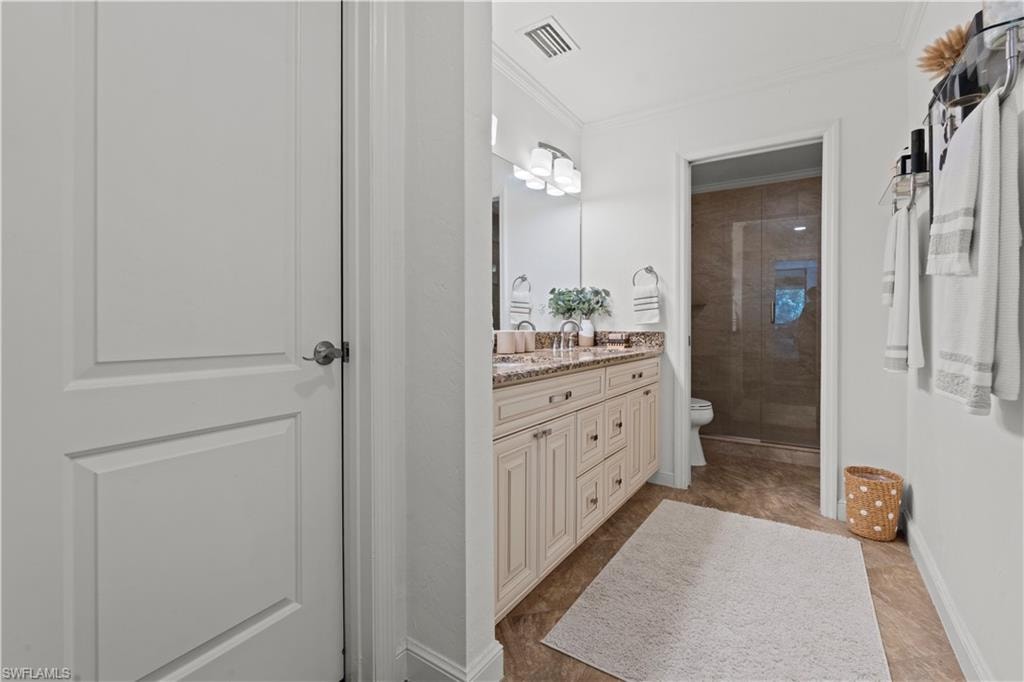 16442 Timberlakes DR 204 photo 20