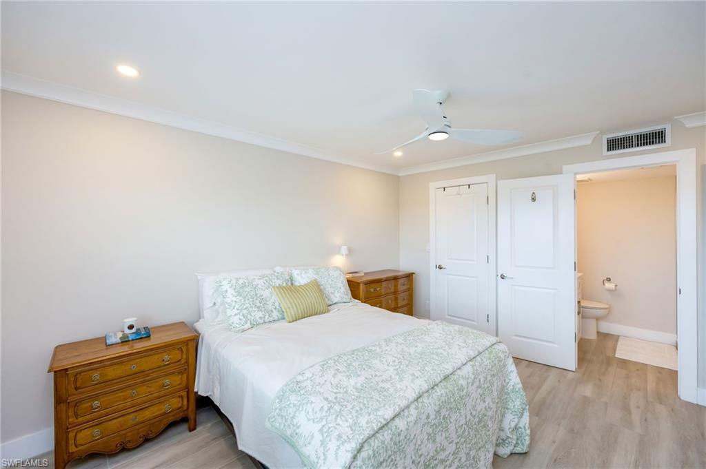 Owner's closet and en-suite