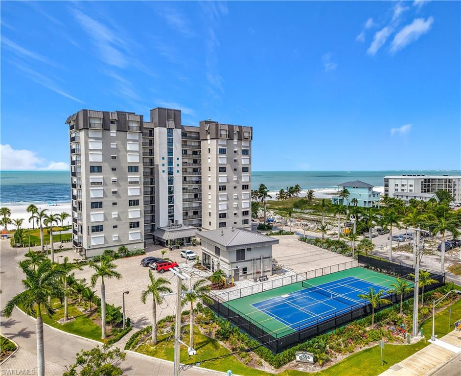 2800 Estero BLVD PH3