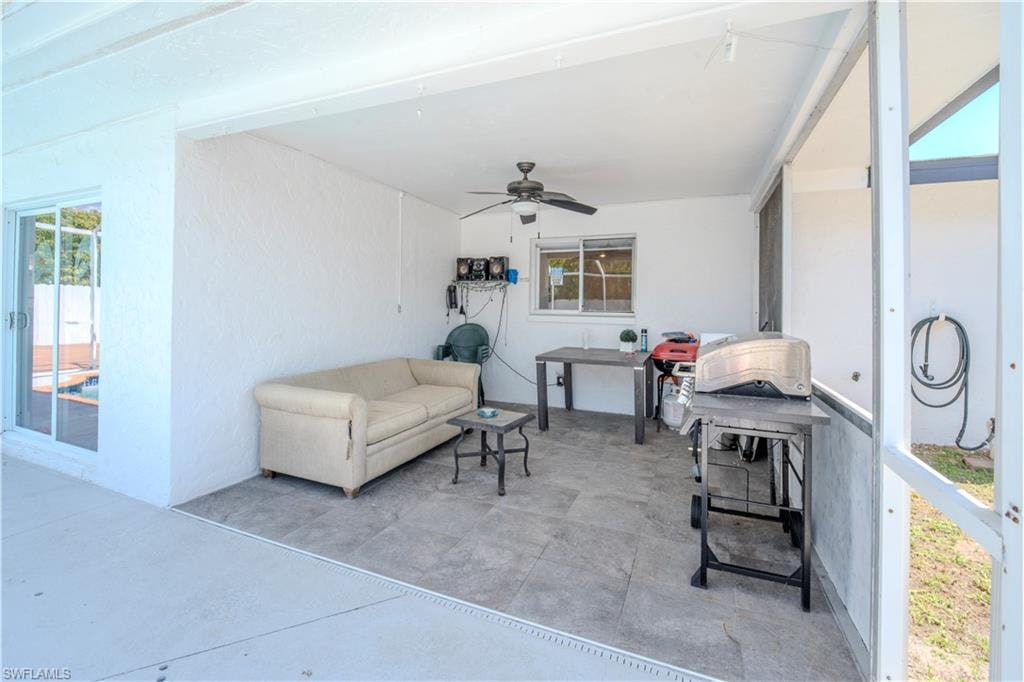1313 SE 37th TER photo 16
