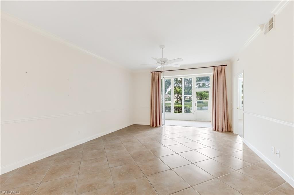 living room to east lanai
