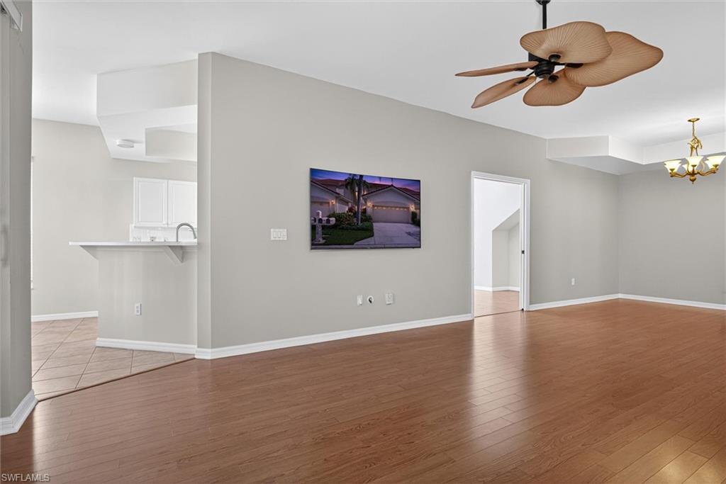 15170 Royal Windsor LN 1202 photo 6