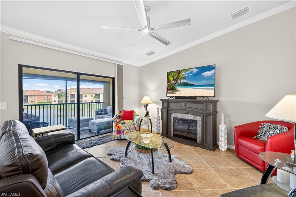 13710 Julias WAY 924 photo 6