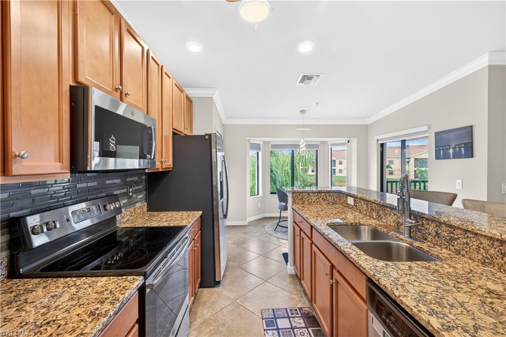 13710 Julias WAY 924 photo 12