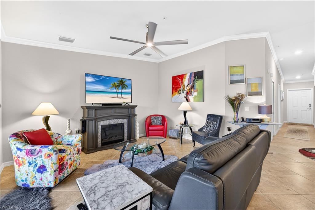 13710 Julias WAY 924 photo 7