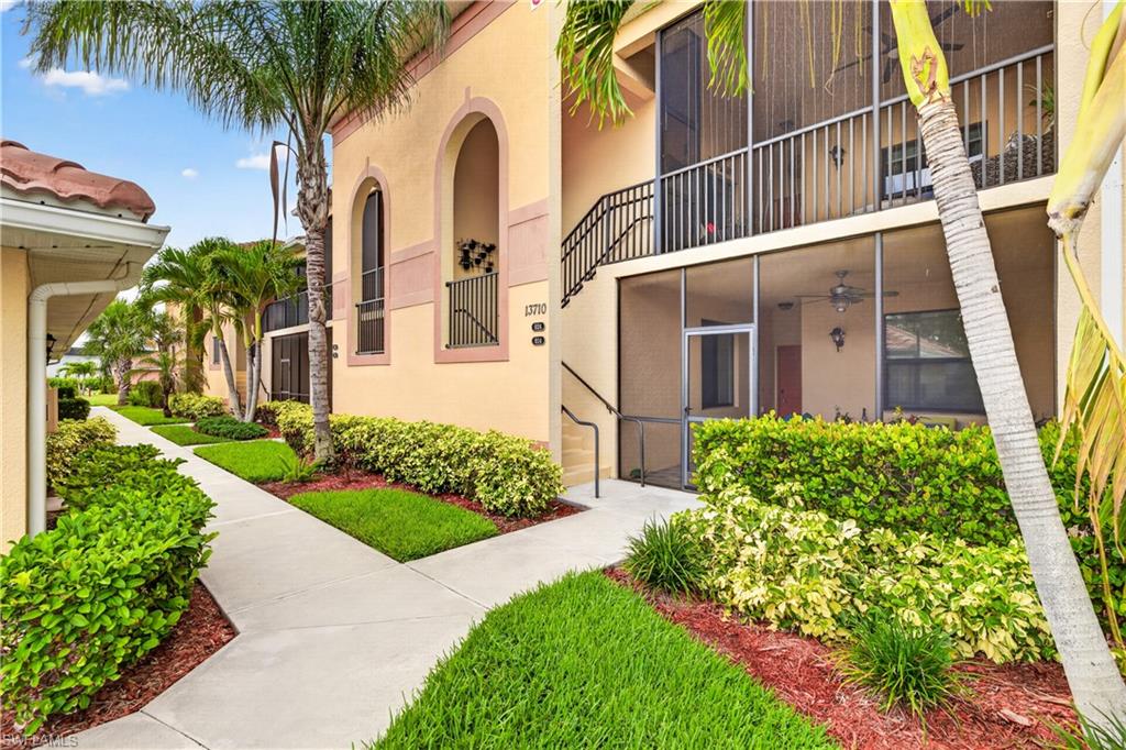 13710 Julias WAY 924
