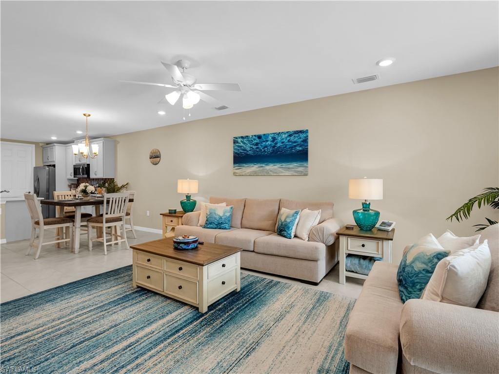 14695 Edgewater CIR photo 13