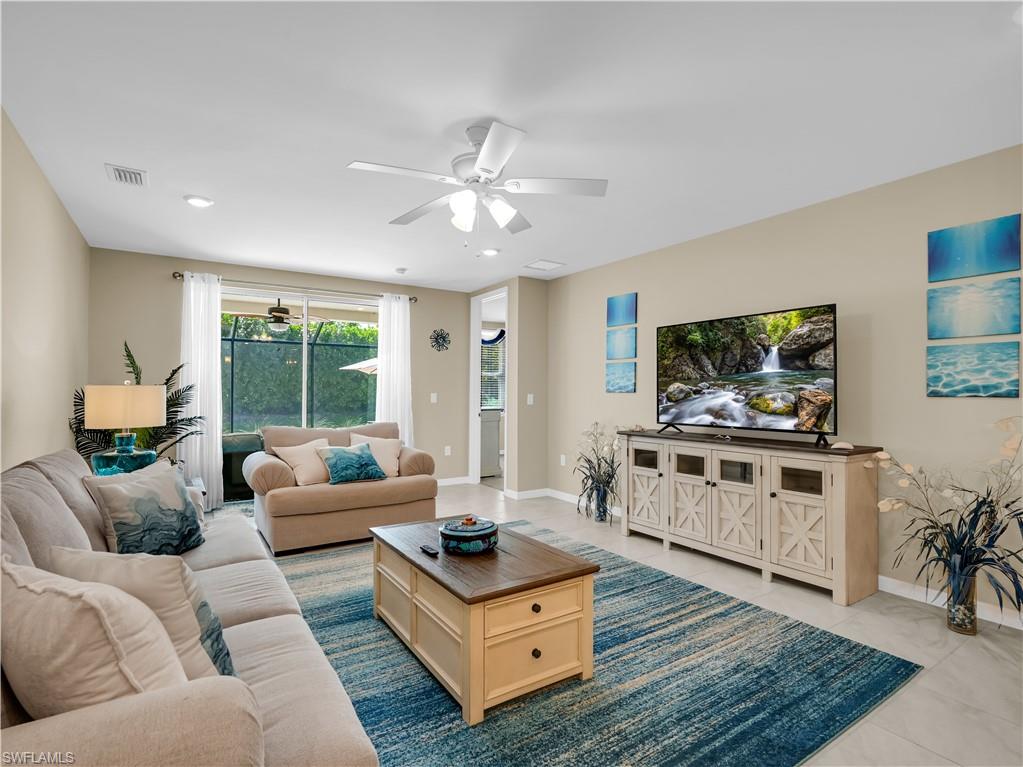 14695 Edgewater CIR photo 17
