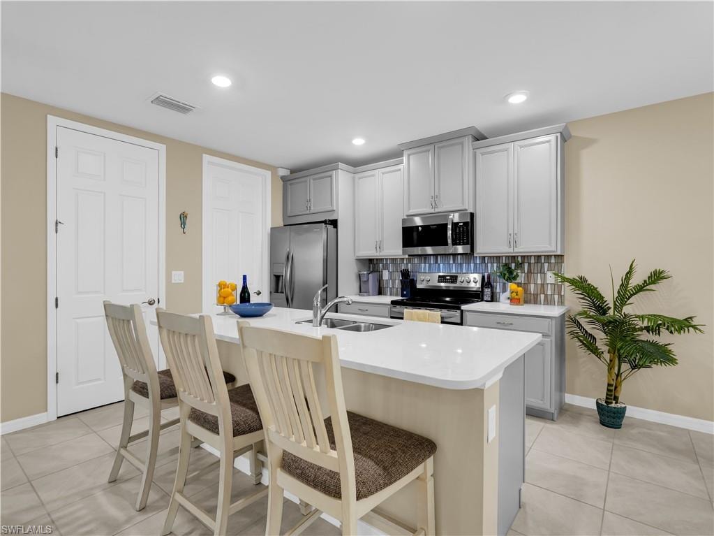 14695 Edgewater CIR photo 10