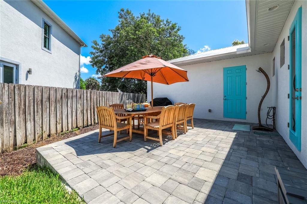 3980 Full Moon CT photo 23