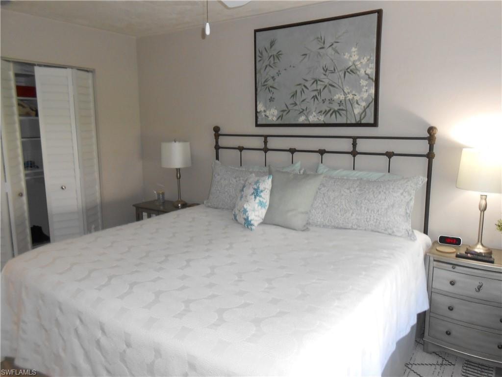6 Aztec Lily LN photo 11