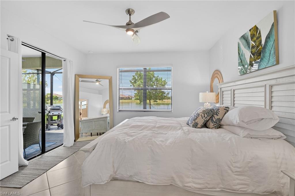 King size bed