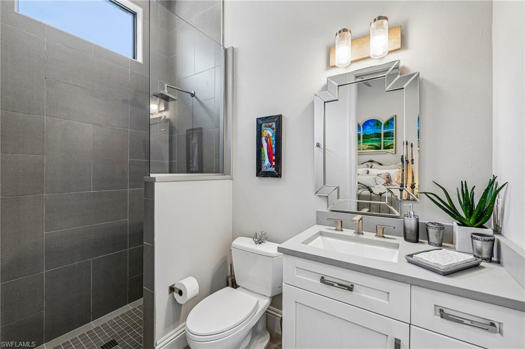 27182 Harbor DR photo 27