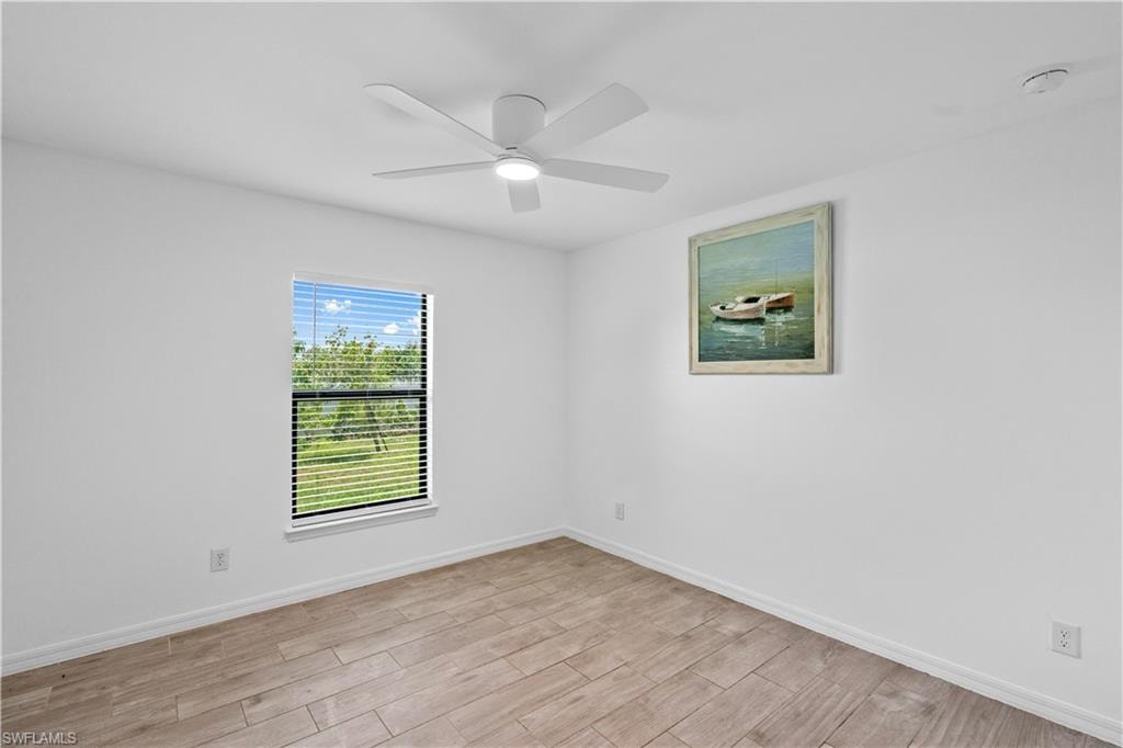 336 NE 30th TER photo 32