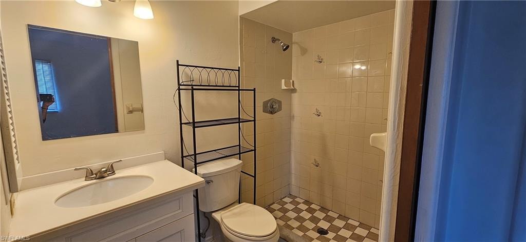 4904 Vincennes CT 209 photo 13