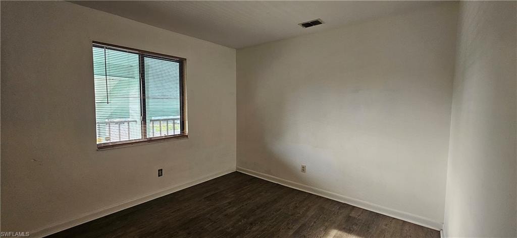 4904 Vincennes CT 209 photo 16