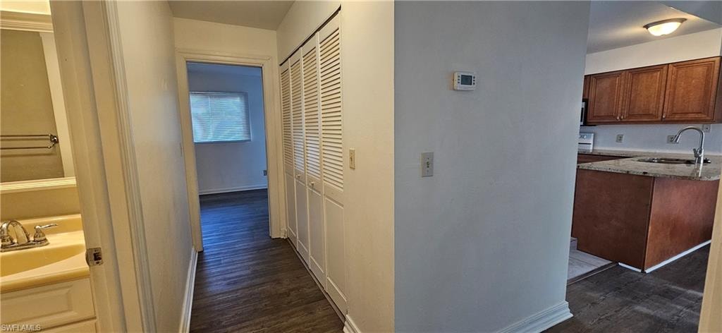 4904 Vincennes CT 209 photo 9